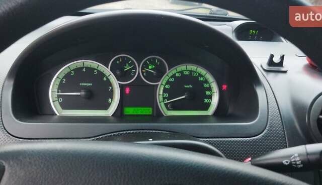 Серый Шевроле Авео, объемом двигателя 1.6 л и пробегом 227 тыс. км за 2999 $, фото 36 на Automoto.ua