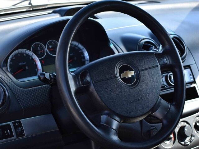 Серый Шевроле Авео, объемом двигателя 1.5 л и пробегом 151 тыс. км за 4499 $, фото 6 на Automoto.ua
