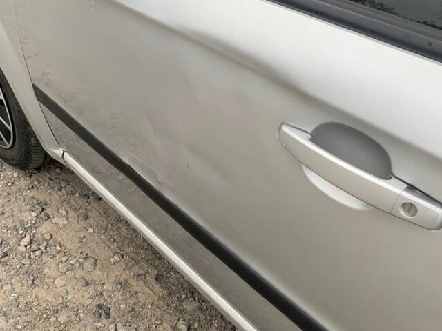 Сірий Шевроле Авео, об'ємом двигуна 1.6 л та пробігом 273 тис. км за 3350 $, фото 4 на Automoto.ua