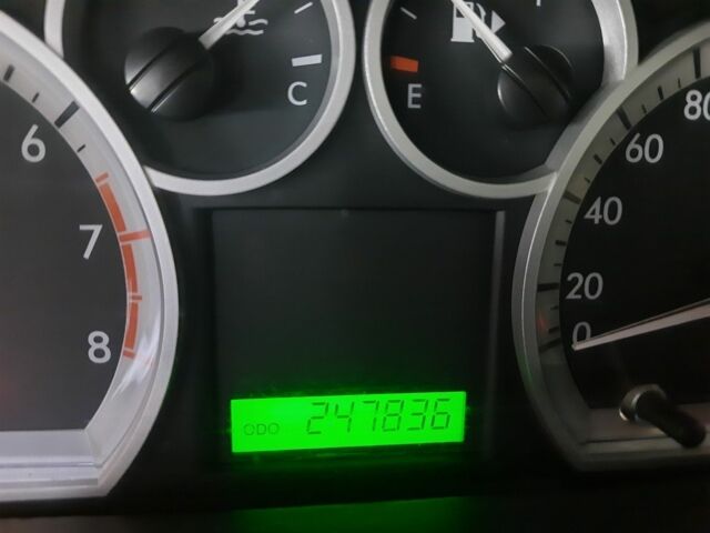 Серый Шевроле Авео, объемом двигателя 1.6 л и пробегом 267 тыс. км за 4200 $, фото 2 на Automoto.ua