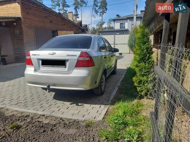 Серый Шевроле Авео, объемом двигателя 1.5 л и пробегом 240 тыс. км за 3750 $, фото 14 на Automoto.ua