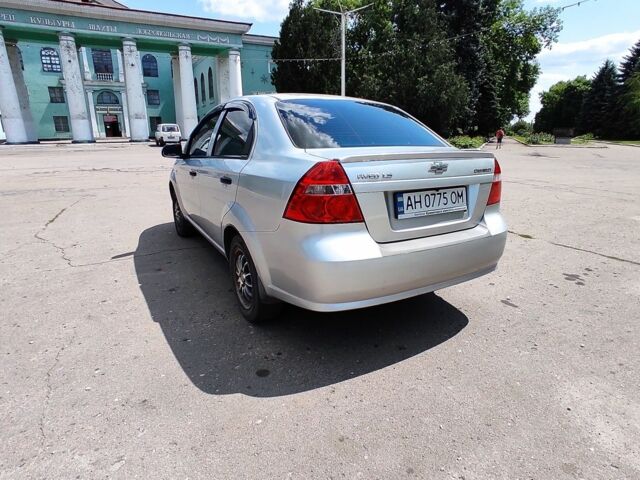 Серый Шевроле Авео, объемом двигателя 1.5 л и пробегом 200 тыс. км за 3500 $, фото 5 на Automoto.ua