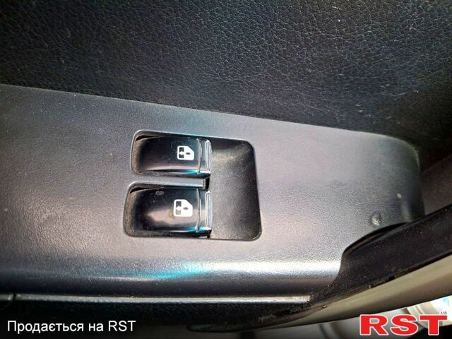 Серый Шевроле Авео, объемом двигателя 1.5 л и пробегом 250 тыс. км за 3000 $, фото 2 на Automoto.ua