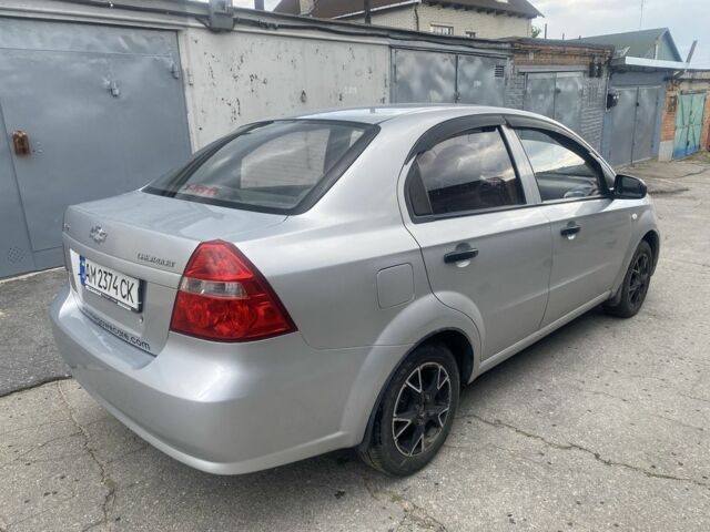 Сірий Шевроле Авео, об'ємом двигуна 1.5 л та пробігом 215 тис. км за 3650 $, фото 2 на Automoto.ua