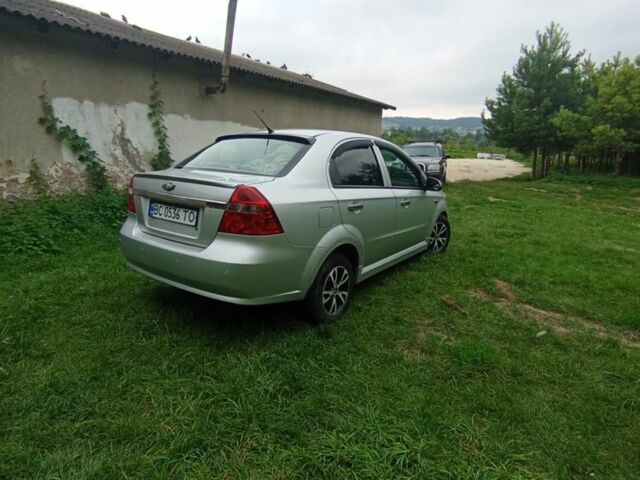 Серый Шевроле Авео, объемом двигателя 1.6 л и пробегом 200 тыс. км за 3600 $, фото 4 на Automoto.ua