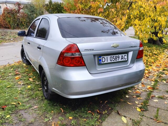 Сірий Шевроле Авео, об'ємом двигуна 1.5 л та пробігом 189 тис. км за 3400 $, фото 3 на Automoto.ua