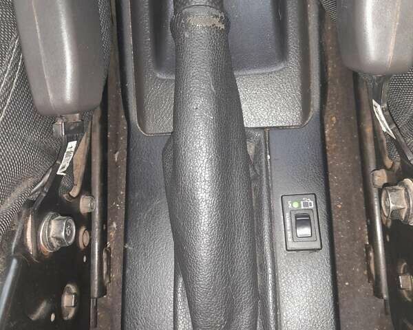 Серый Шевроле Авео, объемом двигателя 1.5 л и пробегом 240 тыс. км за 3750 $, фото 9 на Automoto.ua