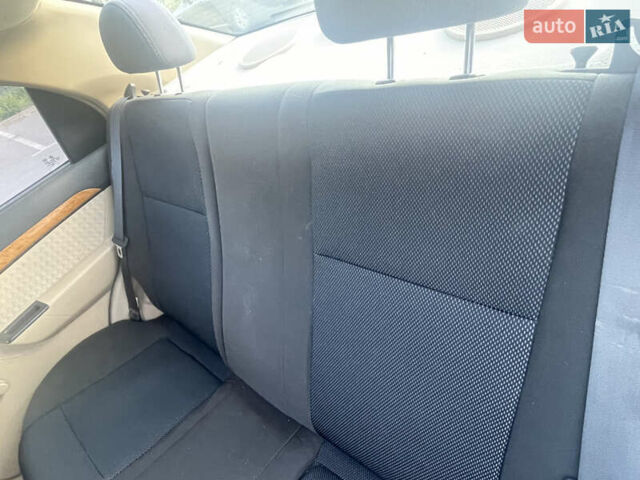 Серый Шевроле Авео, объемом двигателя 1.6 л и пробегом 93 тыс. км за 4600 $, фото 14 на Automoto.ua