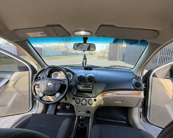 Серый Шевроле Авео, объемом двигателя 1.6 л и пробегом 83 тыс. км за 6200 $, фото 18 на Automoto.ua
