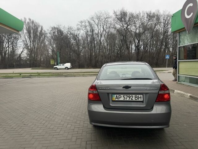 Серый Шевроле Авео, объемом двигателя 1.5 л и пробегом 154 тыс. км за 4800 $, фото 4 на Automoto.ua