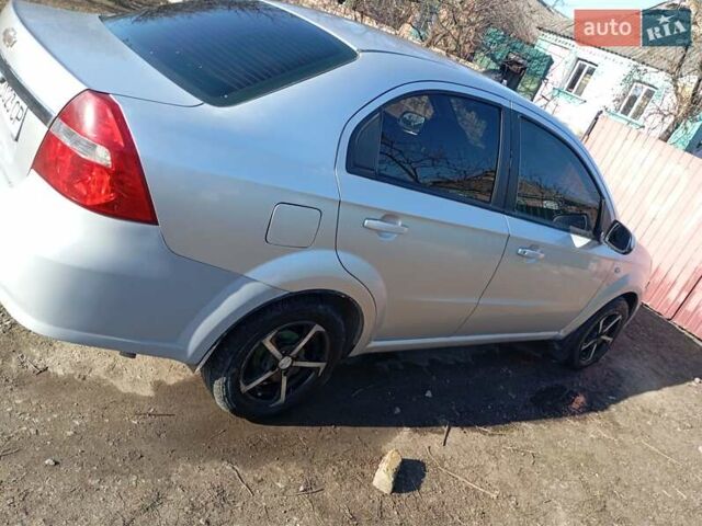 Серый Шевроле Авео, объемом двигателя 1.6 л и пробегом 330 тыс. км за 3500 $, фото 6 на Automoto.ua