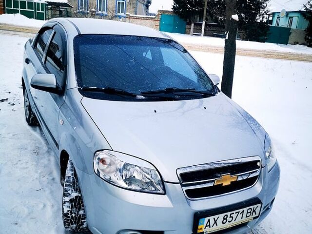 Серый Шевроле Авео, объемом двигателя 1.5 л и пробегом 110 тыс. км за 4400 $, фото 2 на Automoto.ua
