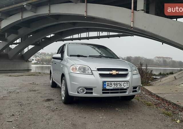 Серый Шевроле Авео, объемом двигателя 1.5 л и пробегом 157 тыс. км за 5000 $, фото 3 на Automoto.ua