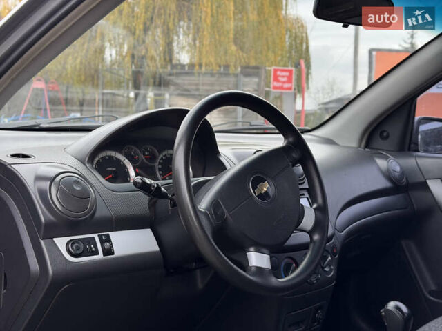 Серый Шевроле Авео, объемом двигателя 1.5 л и пробегом 145 тыс. км за 3799 $, фото 10 на Automoto.ua