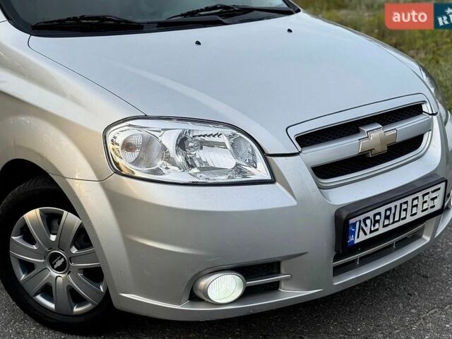 Серый Шевроле Авео, объемом двигателя 1.6 л и пробегом 137 тыс. км за 3999 $, фото 28 на Automoto.ua