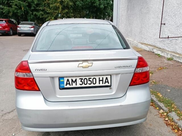 Серый Шевроле Авео, объемом двигателя 1.4 л и пробегом 180 тыс. км за 3899 $, фото 3 на Automoto.ua