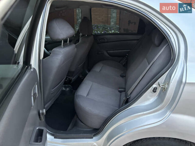 Серый Шевроле Авео, объемом двигателя 1.5 л и пробегом 165 тыс. км за 4900 $, фото 27 на Automoto.ua