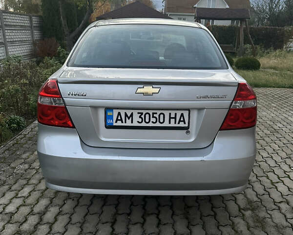 Серый Шевроле Авео, объемом двигателя 1.4 л и пробегом 175 тыс. км за 3350 $, фото 4 на Automoto.ua