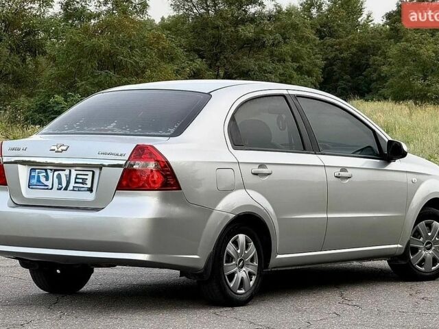 Серый Шевроле Авео, объемом двигателя 1.6 л и пробегом 137 тыс. км за 3999 $, фото 14 на Automoto.ua