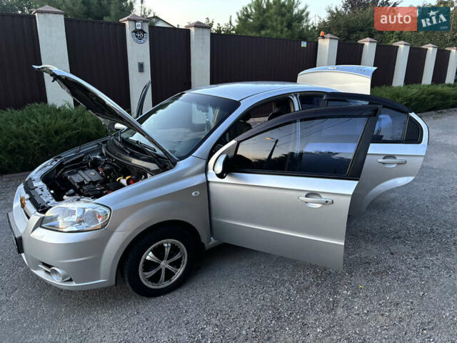 Серый Шевроле Авео, объемом двигателя 1.6 л и пробегом 122 тыс. км за 4999 $, фото 18 на Automoto.ua
