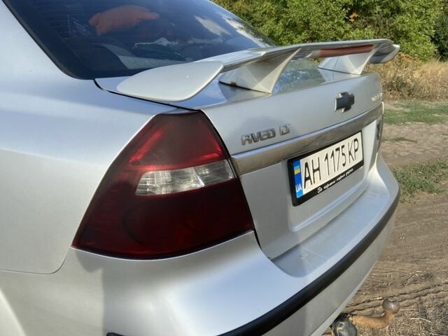 Серый Шевроле Авео, объемом двигателя 1.6 л и пробегом 260 тыс. км за 2700 $, фото 1 на Automoto.ua