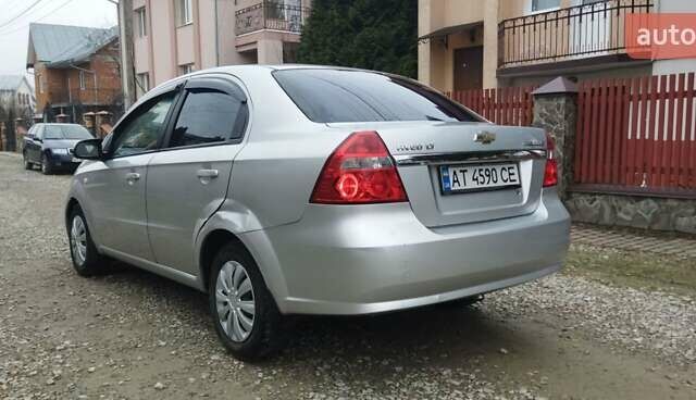 Серый Шевроле Авео, объемом двигателя 1.6 л и пробегом 227 тыс. км за 2999 $, фото 17 на Automoto.ua