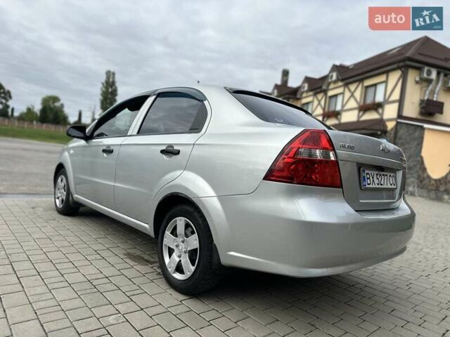 Серый Шевроле Авео, объемом двигателя 1.5 л и пробегом 193 тыс. км за 3450 $, фото 17 на Automoto.ua
