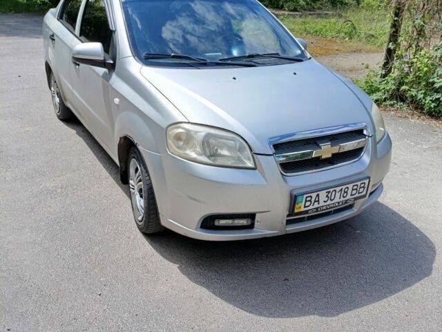 Серый Шевроле Авео, объемом двигателя 1.5 л и пробегом 164 тыс. км за 3000 $, фото 2 на Automoto.ua