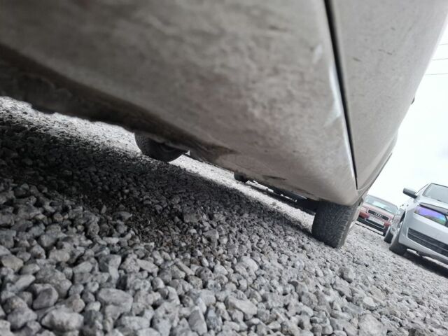 Серый Шевроле Авео, объемом двигателя 1.6 л и пробегом 190 тыс. км за 3999 $, фото 7 на Automoto.ua