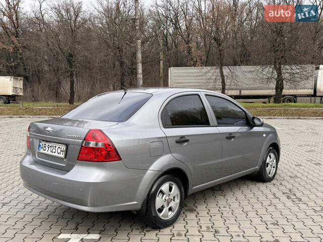 Серый Шевроле Авео, объемом двигателя 1.5 л и пробегом 145 тыс. км за 3799 $, фото 4 на Automoto.ua