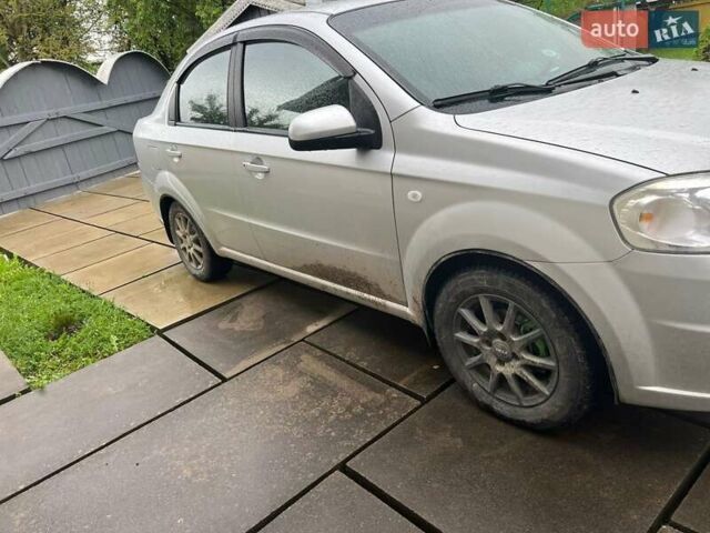 Серый Шевроле Авео, объемом двигателя 1.6 л и пробегом 110 тыс. км за 4500 $, фото 7 на Automoto.ua