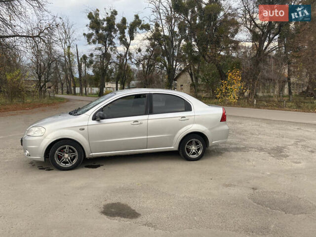 Шевроле Авео 2008 в Львове на Automoto.ua Серый Шевроле Авео, объемом двигателя 0 л и пробегом 180 тыс. км за 3000 $, фото 16 на Automoto.ua