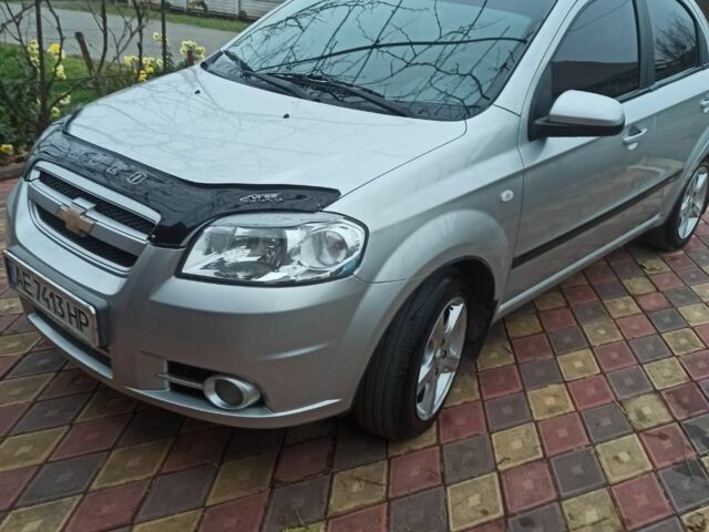 Серый Шевроле Авео, объемом двигателя 1.6 л и пробегом 186 тыс. км за 5000 $, фото 1 на Automoto.ua