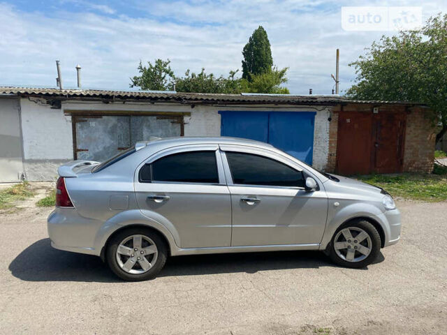 Сірий Шевроле Авео, об'ємом двигуна 1.6 л та пробігом 212 тис. км за 4500 $, фото 13 на Automoto.ua