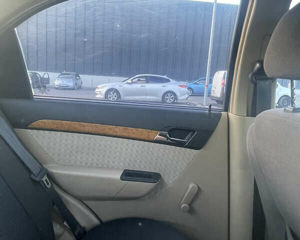 Серый Шевроле Авео, объемом двигателя 1.6 л и пробегом 93 тыс. км за 4600 $, фото 17 на Automoto.ua