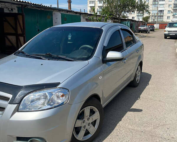 Сірий Шевроле Авео, об'ємом двигуна 1.6 л та пробігом 212 тис. км за 4500 $, фото 10 на Automoto.ua