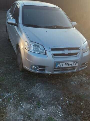 Серый Шевроле Авео, объемом двигателя 1.6 л и пробегом 173 тыс. км за 4900 $, фото 3 на Automoto.ua
