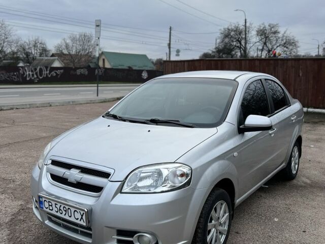 Серый Шевроле Авео, объемом двигателя 1.6 л и пробегом 213 тыс. км за 3700 $, фото 2 на Automoto.ua