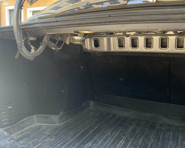 Серый Шевроле Авео, объемом двигателя 1.5 л и пробегом 163 тыс. км за 3300 $, фото 1 на Automoto.ua