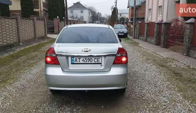 Серый Шевроле Авео, объемом двигателя 1.6 л и пробегом 227 тыс. км за 2999 $, фото 6 на Automoto.ua