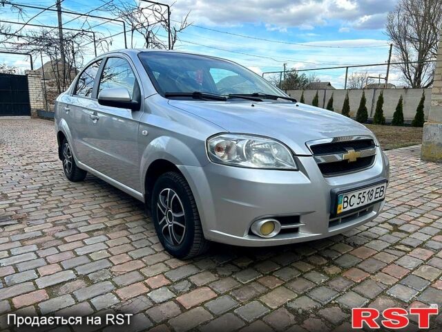 Серый Шевроле Авео, объемом двигателя 1.6 л и пробегом 270 тыс. км за 4000 $, фото 7 на Automoto.ua