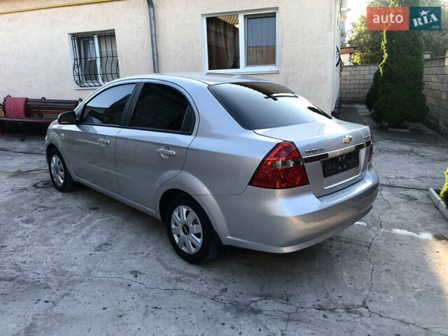 Серый Шевроле Авео, объемом двигателя 1.6 л и пробегом 97 тыс. км за 4900 $, фото 3 на Automoto.ua