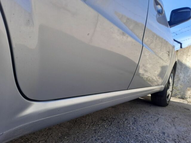 Серый Шевроле Авео, объемом двигателя 1.6 л и пробегом 267 тыс. км за 4200 $, фото 6 на Automoto.ua