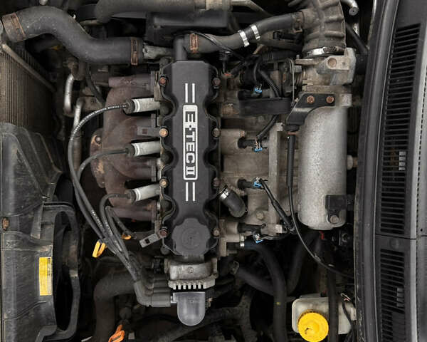 Серый Шевроле Авео, объемом двигателя 1.5 л и пробегом 145 тыс. км за 3799 $, фото 20 на Automoto.ua