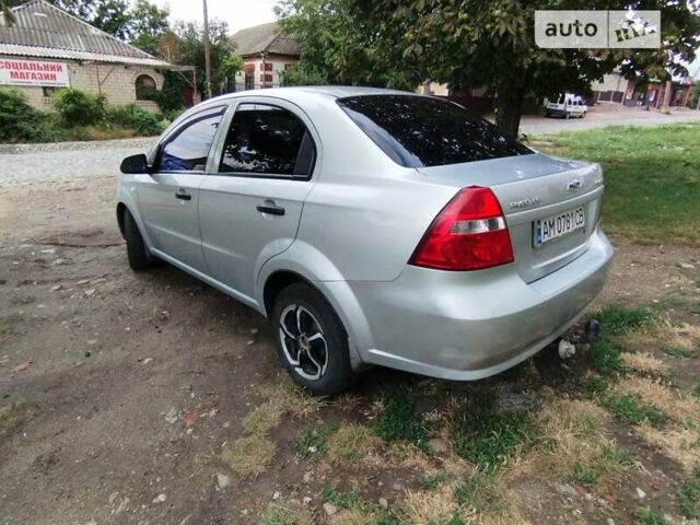 Серый Шевроле Авео, объемом двигателя 1.5 л и пробегом 312 тыс. км за 3800 $, фото 13 на Automoto.ua