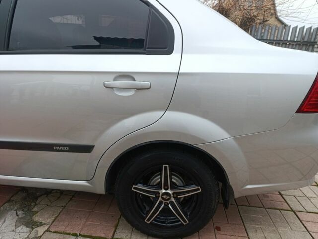 Серый Шевроле Авео, объемом двигателя 1.6 л и пробегом 167 тыс. км за 4300 $, фото 17 на Automoto.ua