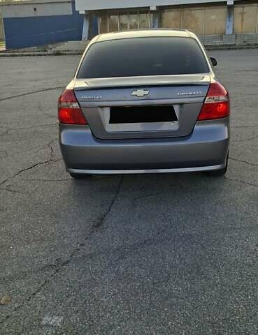 Серый Шевроле Авео, объемом двигателя 1.4 л и пробегом 183 тыс. км за 5200 $, фото 6 на Automoto.ua