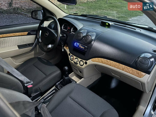 Серый Шевроле Авео, объемом двигателя 1.6 л и пробегом 122 тыс. км за 4999 $, фото 40 на Automoto.ua