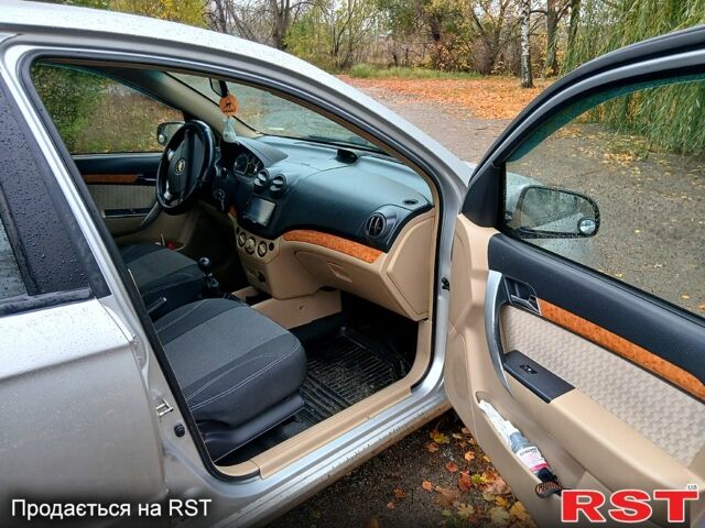 Серый Шевроле Авео, объемом двигателя 1.6 л и пробегом 0 тыс. км за 3500 $, фото 3 на Automoto.ua