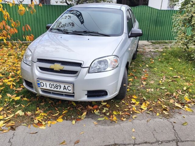 Сірий Шевроле Авео, об'ємом двигуна 1.5 л та пробігом 189 тис. км за 3400 $, фото 1 на Automoto.ua